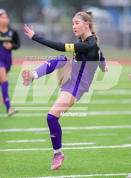 Thumbnail 1 in Camas @ Puyallup photogallery.