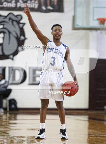 Thumbnail 3 in Ashland vs. Lausanne (Hotbed Classic) photogallery.