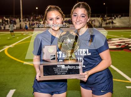 Thumbnail 2 in Sunrise Mountain vs Casteel (AIA 5A Finals) - Awards photogallery.