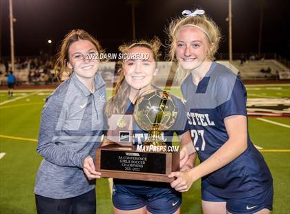Thumbnail 3 in Sunrise Mountain vs Casteel (AIA 5A Finals) - Awards photogallery.