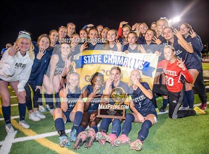 Thumbnail 3 in Sunrise Mountain vs Casteel (AIA 5A Finals) - Awards photogallery.