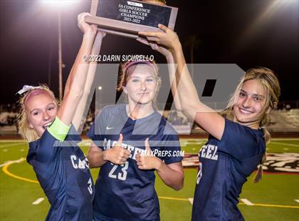 Thumbnail 1 in Sunrise Mountain vs Casteel (AIA 5A Finals) - Awards photogallery.
