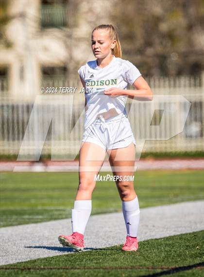 Thumbnail 3 in JSerra Catholic vs. Edison photogallery.