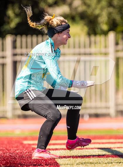 Thumbnail 1 in JSerra Catholic vs. Edison photogallery.