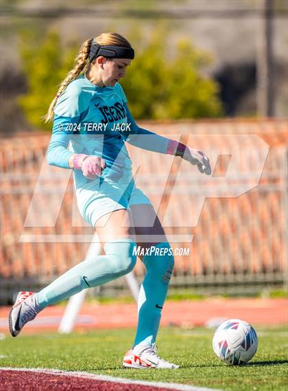 Thumbnail 3 in JSerra Catholic vs. Edison photogallery.