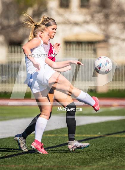 Thumbnail 1 in JSerra Catholic vs. Edison photogallery.