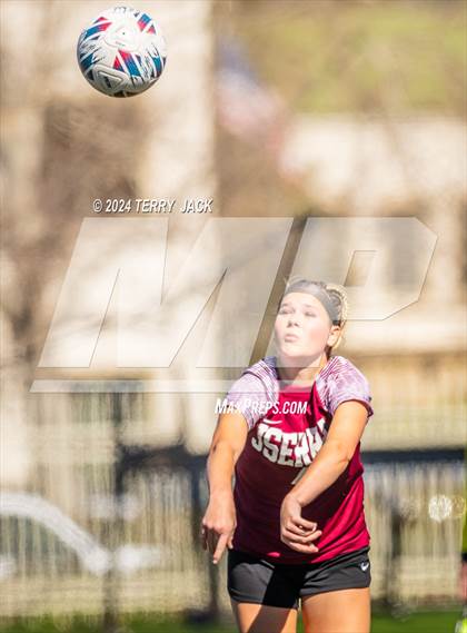 Thumbnail 3 in JSerra Catholic vs. Edison photogallery.