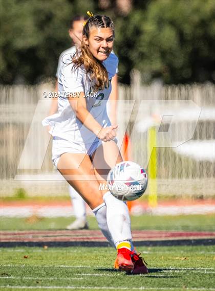 Thumbnail 1 in JSerra Catholic vs. Edison photogallery.