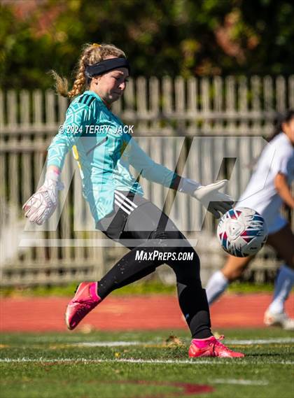 Thumbnail 2 in JSerra Catholic vs. Edison photogallery.