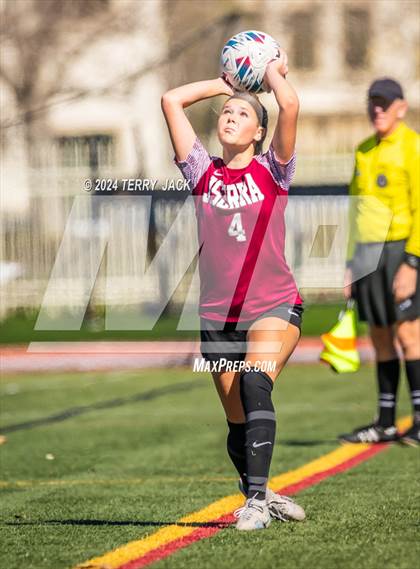 Thumbnail 1 in JSerra Catholic vs. Edison photogallery.