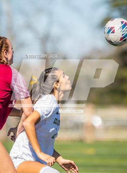Thumbnail 3 in JSerra Catholic vs. Edison photogallery.