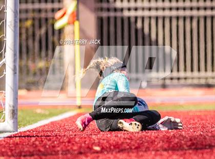 Thumbnail 2 in JSerra Catholic vs. Edison photogallery.