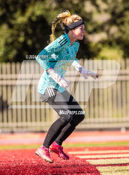 Thumbnail 2 in JSerra Catholic vs. Edison photogallery.