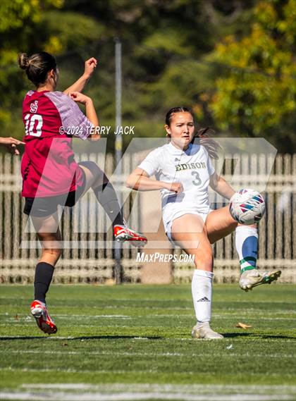 Thumbnail 1 in JSerra Catholic vs. Edison photogallery.