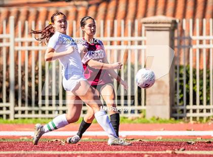 Thumbnail 3 in JSerra Catholic vs. Edison photogallery.