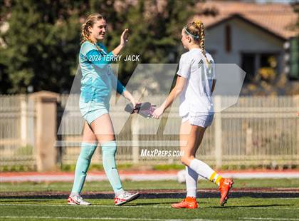 Thumbnail 2 in JSerra Catholic vs. Edison photogallery.