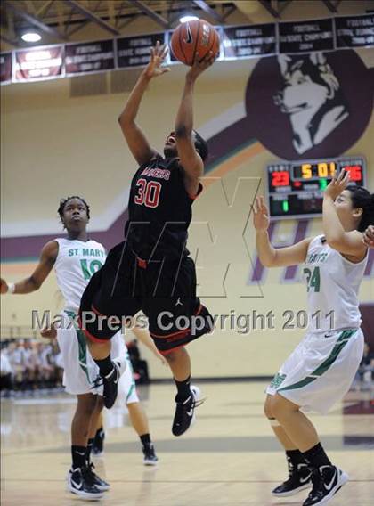 Thumbnail 3 in St. Mary's vs. Bolingbrook (Nike Tournament of Champions) photogallery.