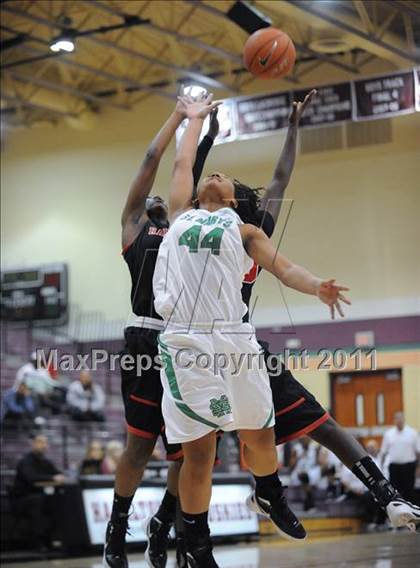 Thumbnail 1 in St. Mary's vs. Bolingbrook (Nike Tournament of Champions) photogallery.