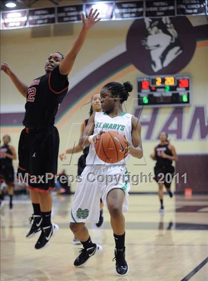 Thumbnail 2 in St. Mary's vs. Bolingbrook (Nike Tournament of Champions) photogallery.