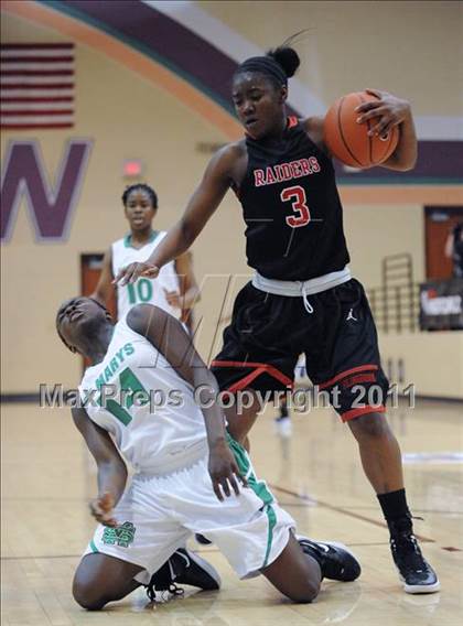 Thumbnail 1 in St. Mary's vs. Bolingbrook (Nike Tournament of Champions) photogallery.