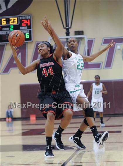 Thumbnail 2 in St. Mary's vs. Bolingbrook (Nike Tournament of Champions) photogallery.