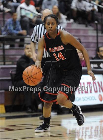 Thumbnail 1 in St. Mary's vs. Bolingbrook (Nike Tournament of Champions) photogallery.