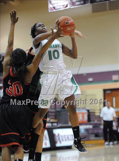 Thumbnail 1 in St. Mary's vs. Bolingbrook (Nike Tournament of Champions) photogallery.