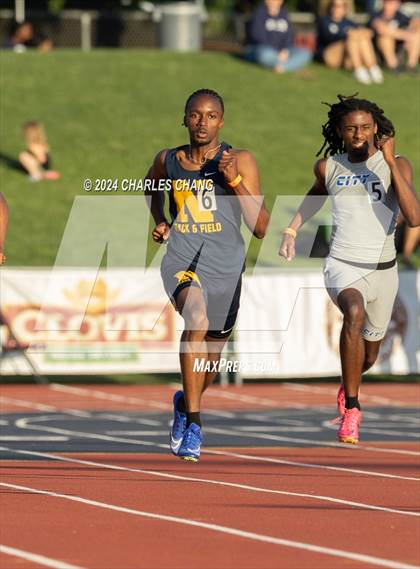 Thumbnail 3 in CIF State Championships (400m Qualifying) photogallery.