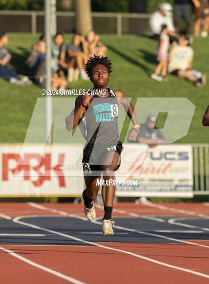 Thumbnail 2 in CIF State Championships (400m Qualifying) photogallery.