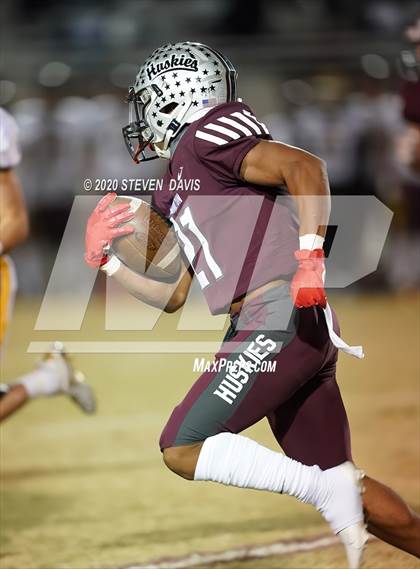 Thumbnail 3 in Salpointe Catholic @ Hamilton (AIA Open Semifinal) photogallery.