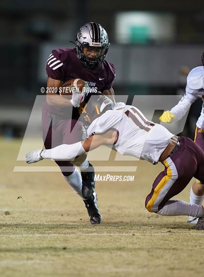 Thumbnail 3 in Salpointe Catholic @ Hamilton (AIA Open Semifinal) photogallery.