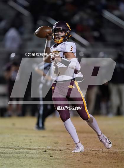 Thumbnail 3 in Salpointe Catholic @ Hamilton (AIA Open Semifinal) photogallery.