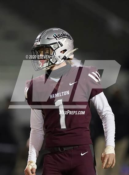 Thumbnail 3 in Salpointe Catholic @ Hamilton (AIA Open Semifinal) photogallery.