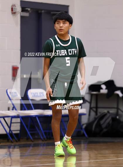 Thumbnail 3 in Bradshaw Mountain vs. Tuba City (VCS Thanksgiving Tournament) photogallery.