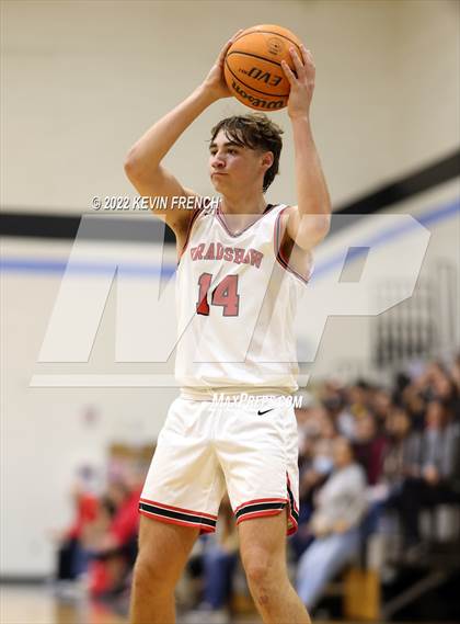 Thumbnail 3 in Bradshaw Mountain vs. Tuba City (VCS Thanksgiving Tournament) photogallery.