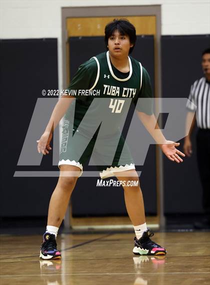 Thumbnail 2 in Bradshaw Mountain vs. Tuba City (VCS Thanksgiving Tournament) photogallery.