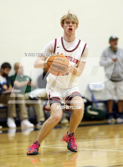 Thumbnail 2 in Bradshaw Mountain vs. Tuba City (VCS Thanksgiving Tournament) photogallery.