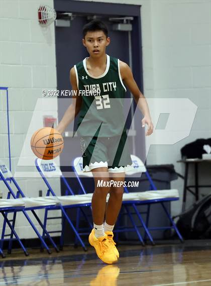 Thumbnail 2 in Bradshaw Mountain vs. Tuba City (VCS Thanksgiving Tournament) photogallery.