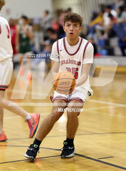 Thumbnail 2 in Bradshaw Mountain vs. Tuba City (VCS Thanksgiving Tournament) photogallery.