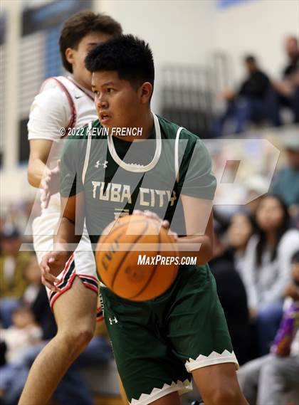 Thumbnail 1 in Bradshaw Mountain vs. Tuba City (VCS Thanksgiving Tournament) photogallery.
