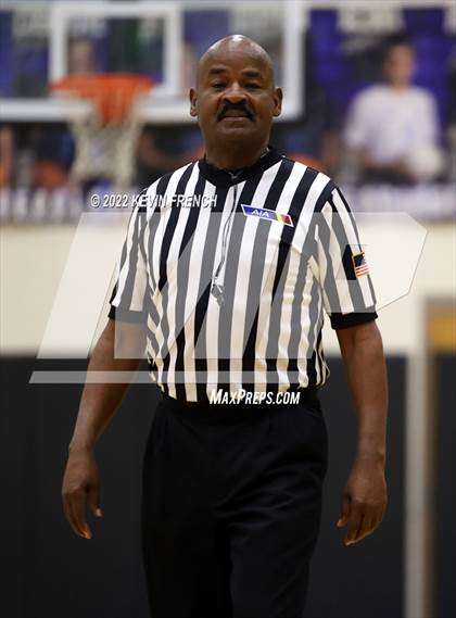Thumbnail 2 in Bradshaw Mountain vs. Tuba City (VCS Thanksgiving Tournament) photogallery.