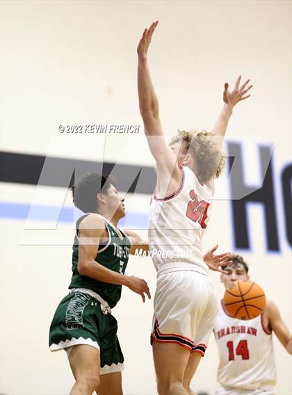 Thumbnail 1 in Bradshaw Mountain vs. Tuba City (VCS Thanksgiving Tournament) photogallery.