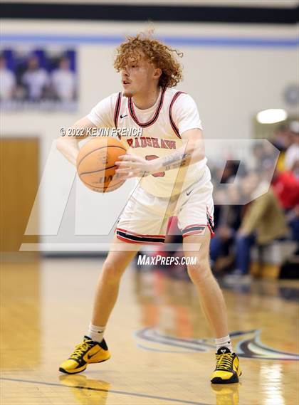 Thumbnail 1 in Bradshaw Mountain vs. Tuba City (VCS Thanksgiving Tournament) photogallery.