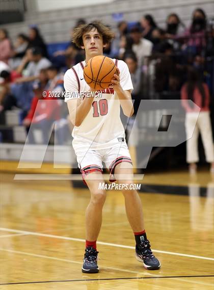 Thumbnail 3 in Bradshaw Mountain vs. Tuba City (VCS Thanksgiving Tournament) photogallery.
