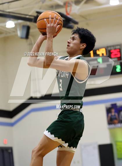 Thumbnail 3 in Bradshaw Mountain vs. Tuba City (VCS Thanksgiving Tournament) photogallery.