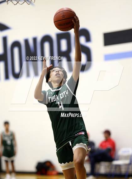Thumbnail 3 in Bradshaw Mountain vs. Tuba City (VCS Thanksgiving Tournament) photogallery.