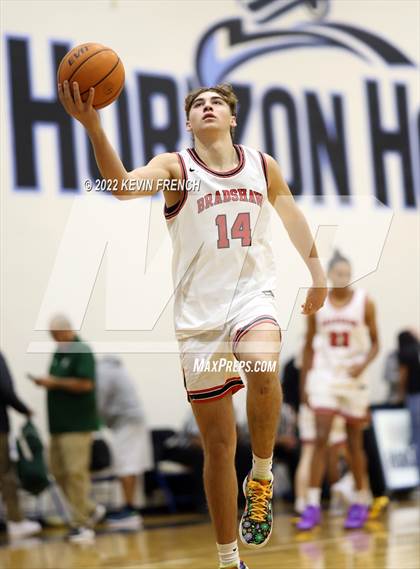 Thumbnail 2 in Bradshaw Mountain vs. Tuba City (VCS Thanksgiving Tournament) photogallery.