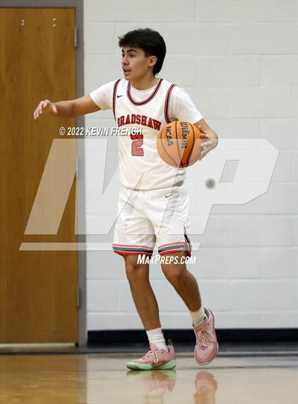 Thumbnail 3 in Bradshaw Mountain vs. Tuba City (VCS Thanksgiving Tournament) photogallery.