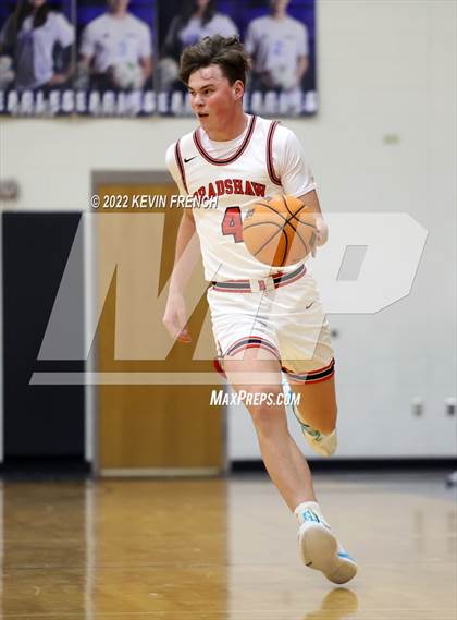 Thumbnail 3 in Bradshaw Mountain vs. Tuba City (VCS Thanksgiving Tournament) photogallery.