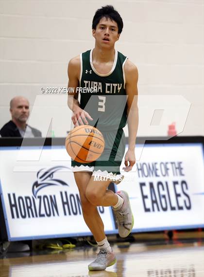 Thumbnail 1 in Bradshaw Mountain vs. Tuba City (VCS Thanksgiving Tournament) photogallery.